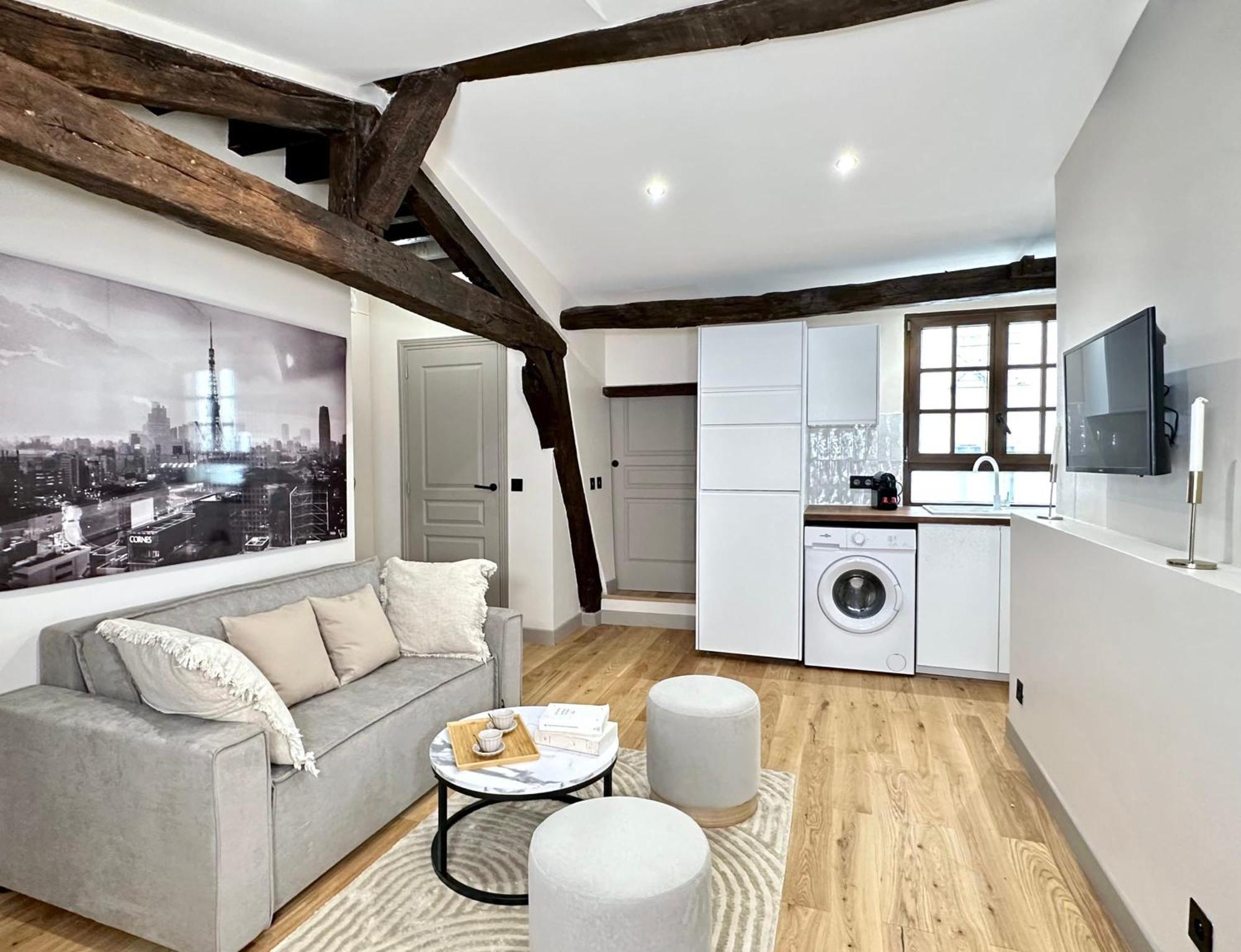 Le Marais' Finest Luxurious Apartment Parijs Buitenkant foto